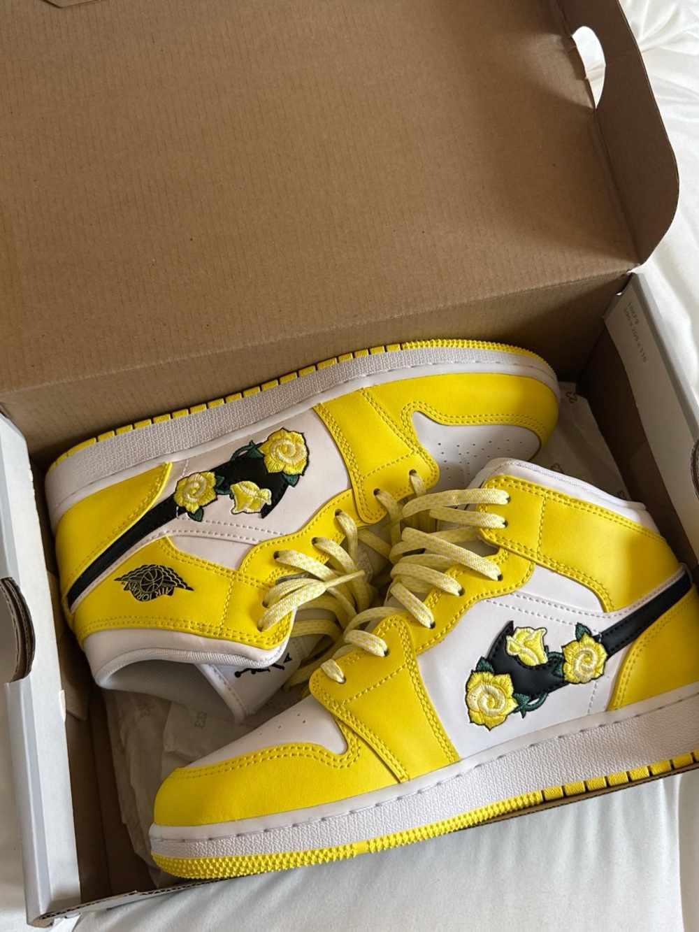 Nike Air Jordan 1 Mid SE "Rose Patch - Dynamic Yellow" sneakers
